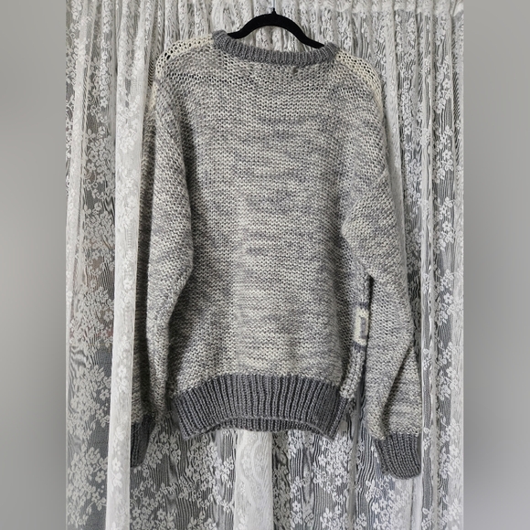 Vintage Forum Textured Knit Sweater – Size M - Picture 3 of 6